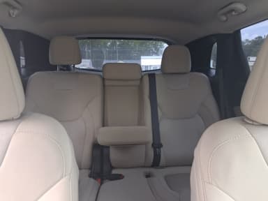 2016 Jeep Cherokee Sport thumbnail 9
